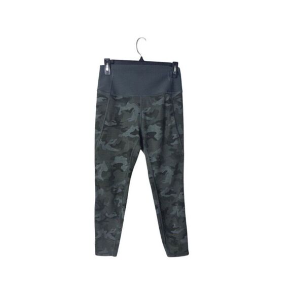 GapFit Sculpt Revolution Camouflage Leggings M Regular - Picture 1 of 4